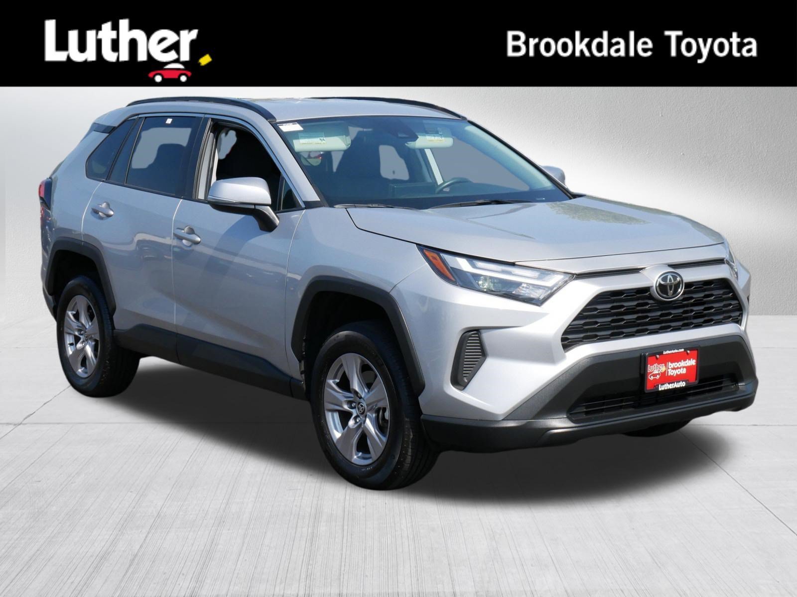 Certified Used 2025 Silver Sky Metallic Toyota XLE image 1