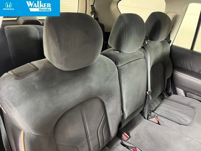 Used 2023 Black Nissan S image 16