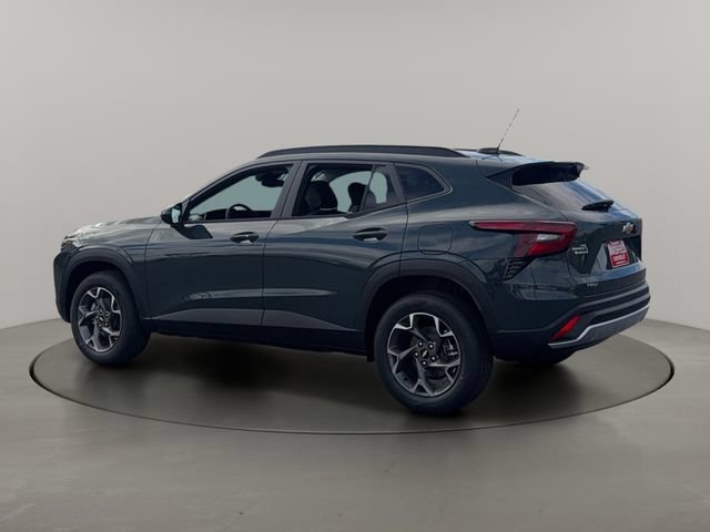2026 Chevrolet Trax LT - Photo 6