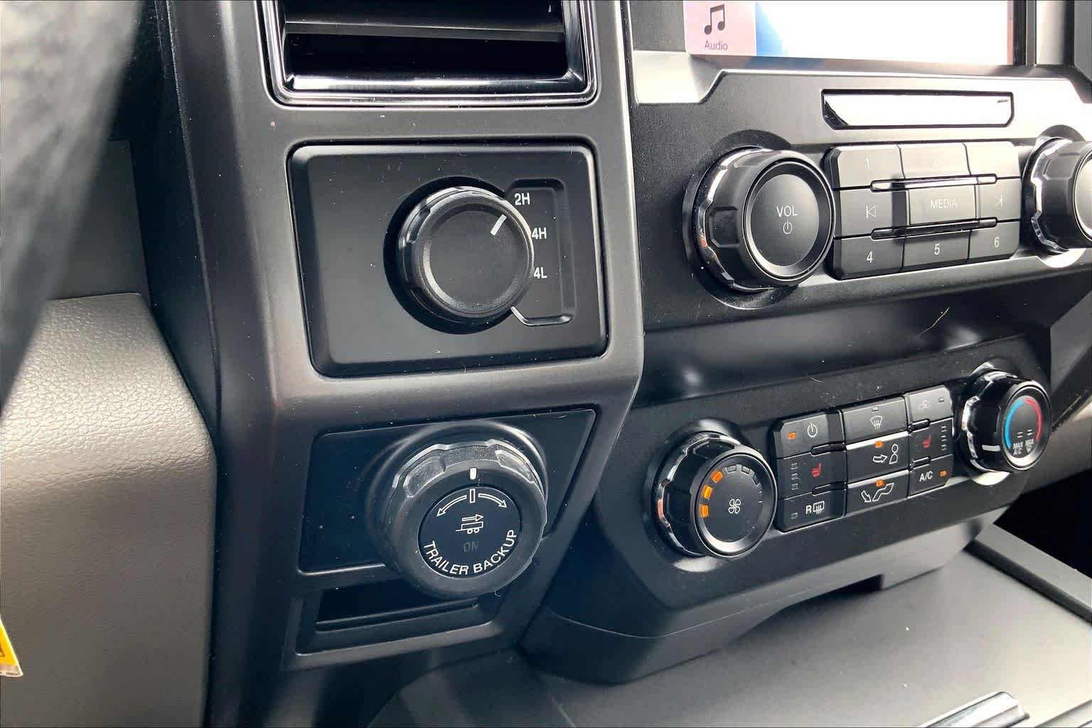 Used 2019 Agate Black Ford XLT image 34