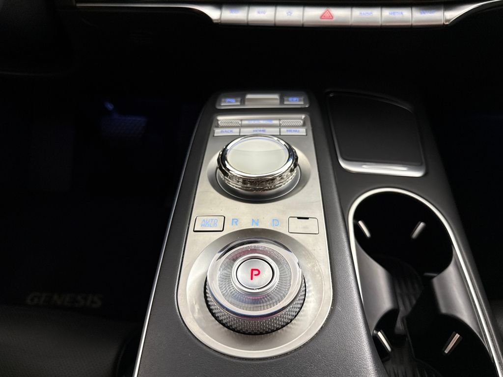 2023 GENESIS GV70 Standard - Photo 18