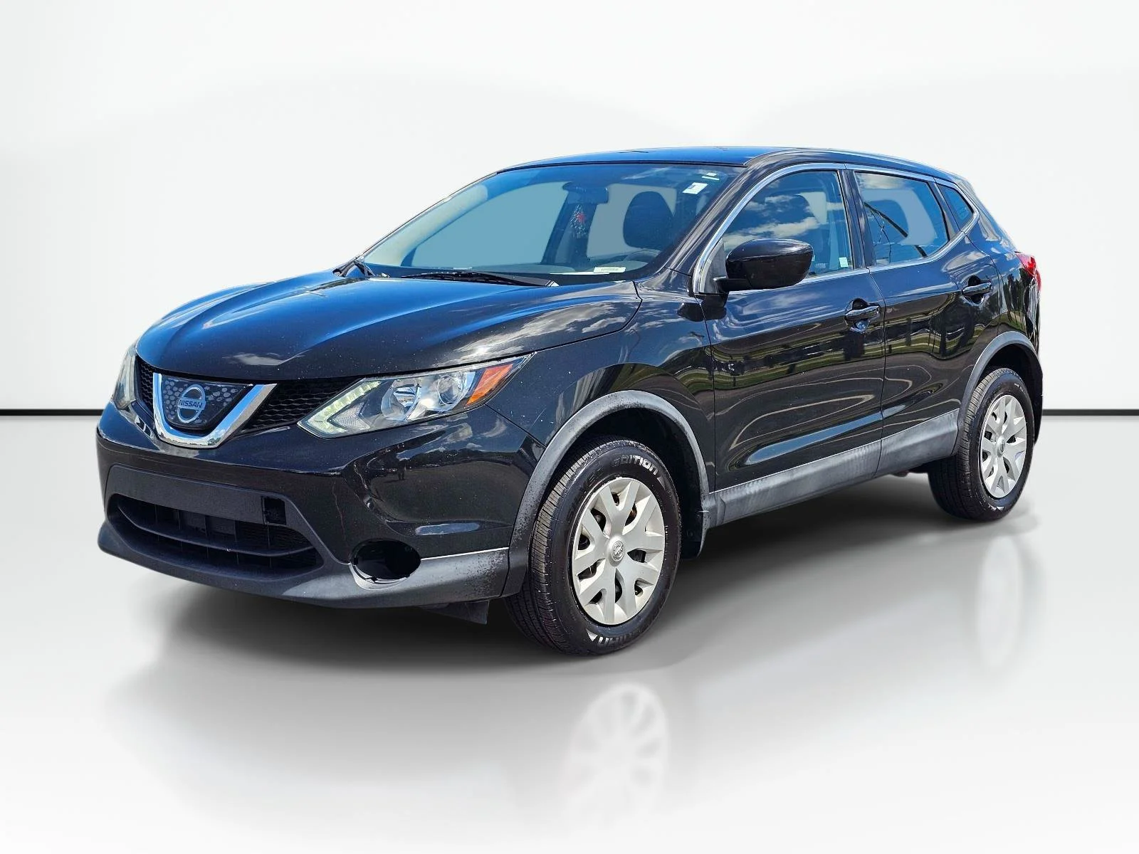 Used 2018 Magnetic Black Nissan S image 1
