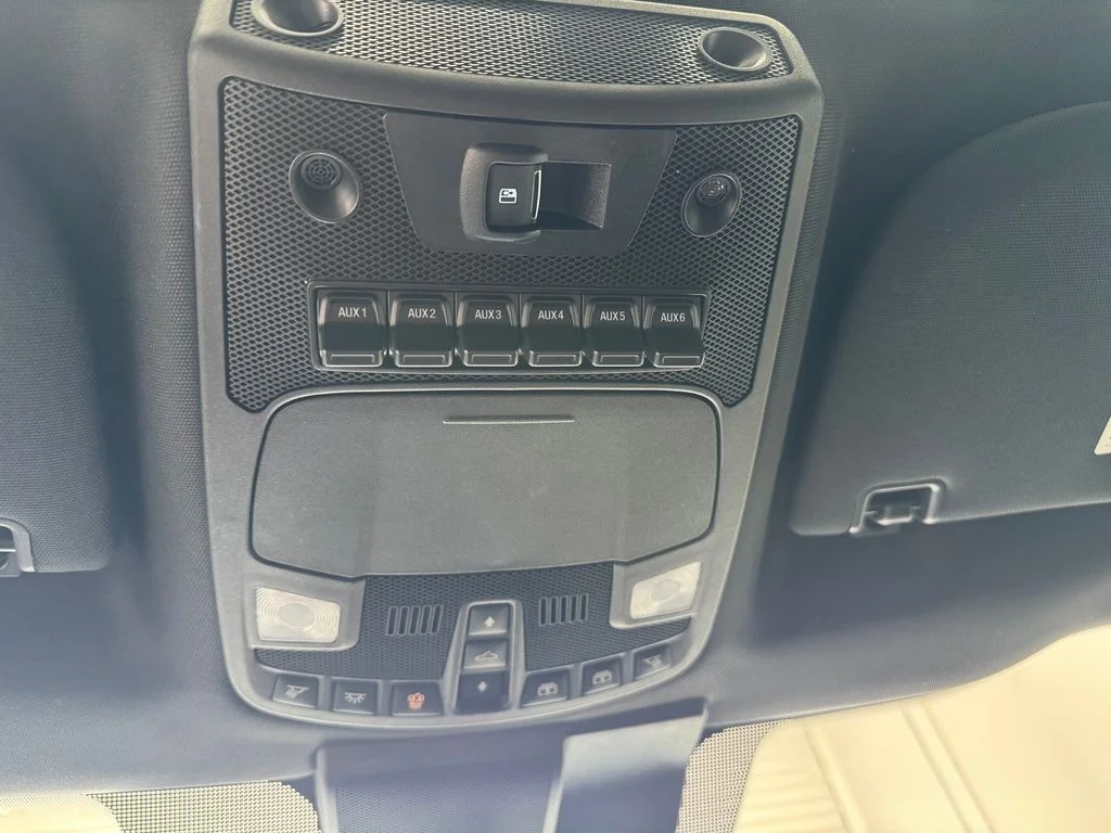 Used 2021 White Metallic Ford Platinum image 18