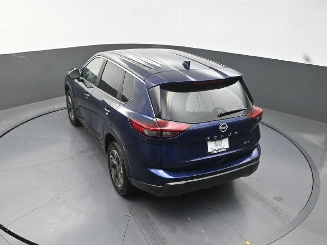 Used 2024 Blue Nissan SV image 15