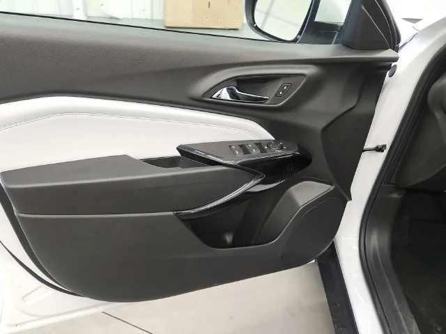 2026 Chevrolet Trax LT - Photo 17