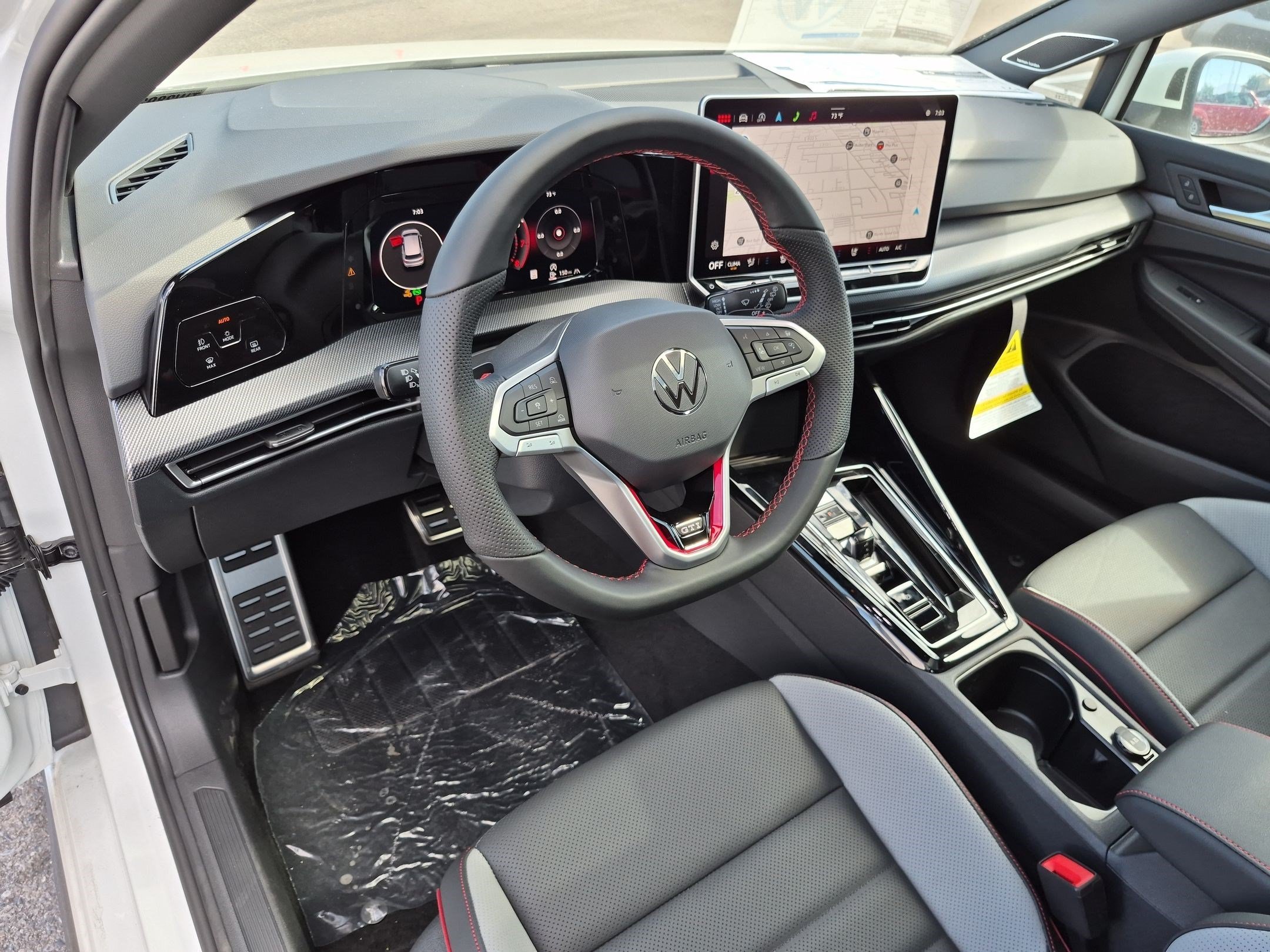 New 2026 Opal White Pearl Volkswagen SE image 10