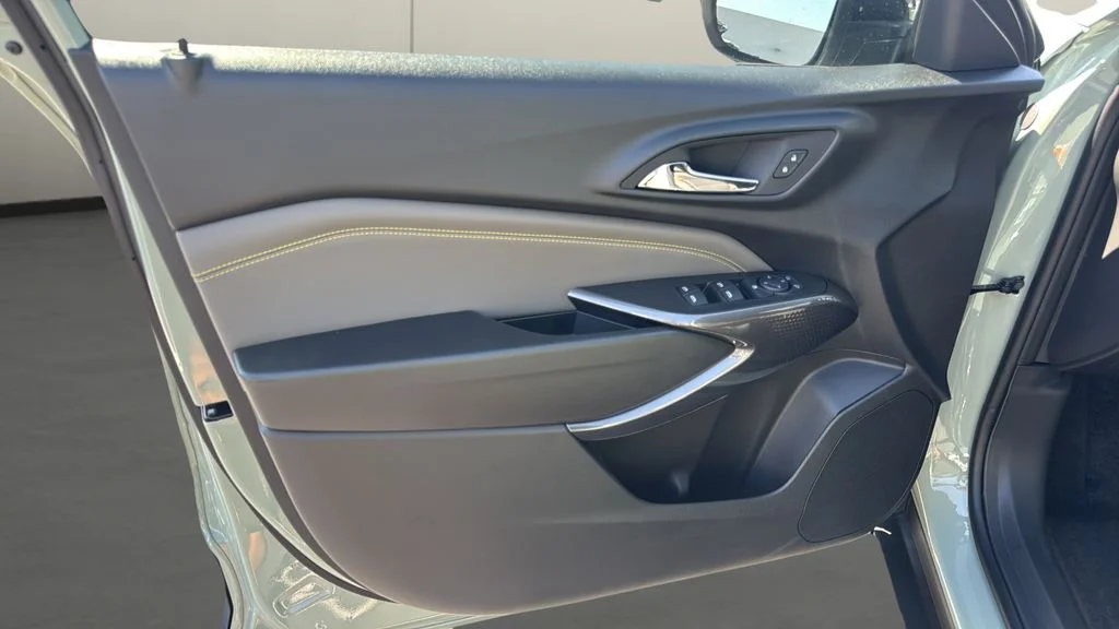 New 2026 Green Chevrolet ACTIV image 13