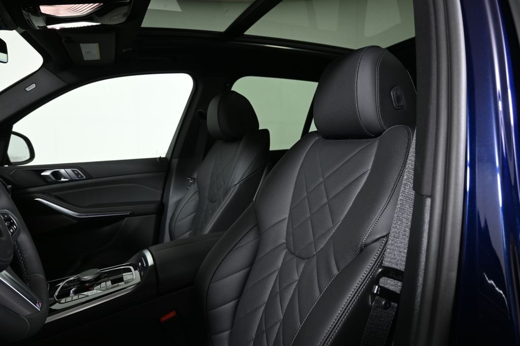 New 2026 Blue BMW xDrive40i image 16