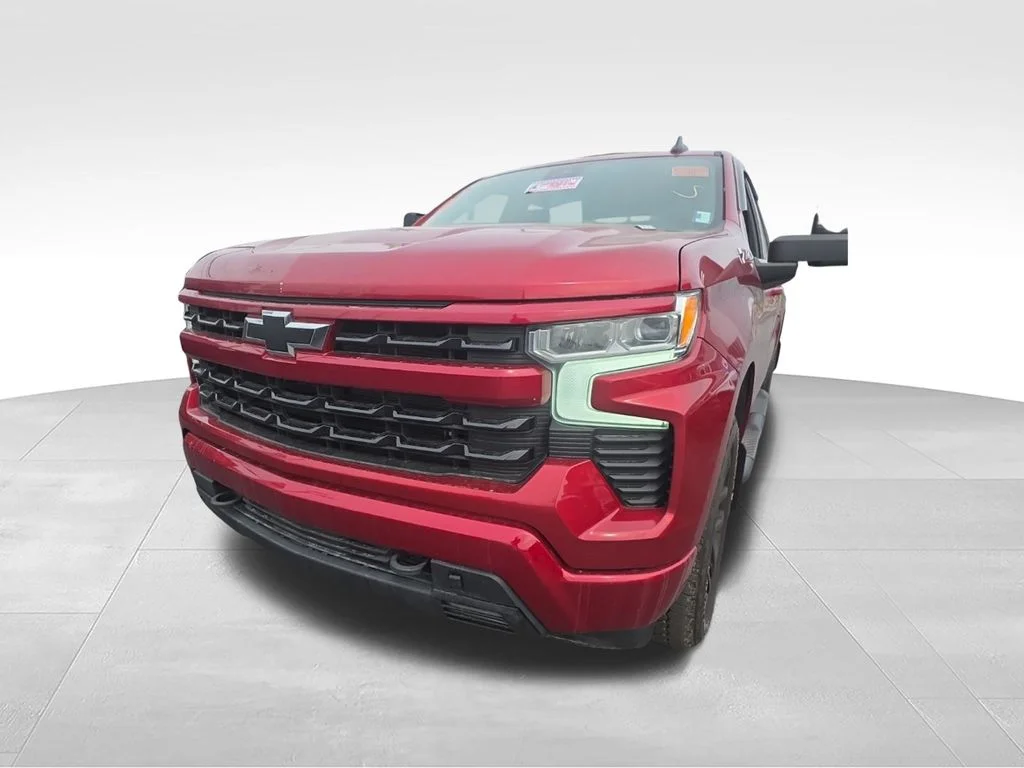 Used 2023 Red Chevrolet RST image 3