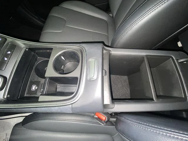 Used 2023 Silver Hyundai SEL image 21