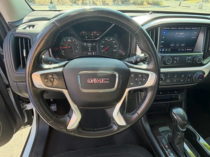 Used 2022 Summit White GMC Elevation image 12