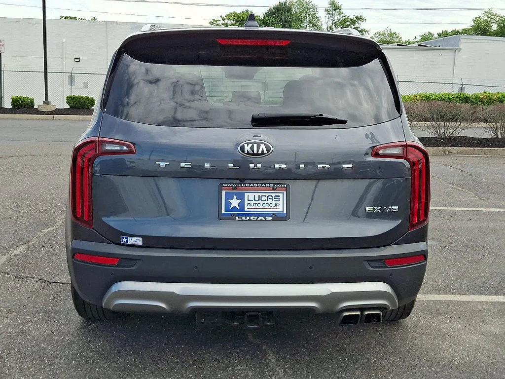 Used 2020 Gray Kia EX image 10