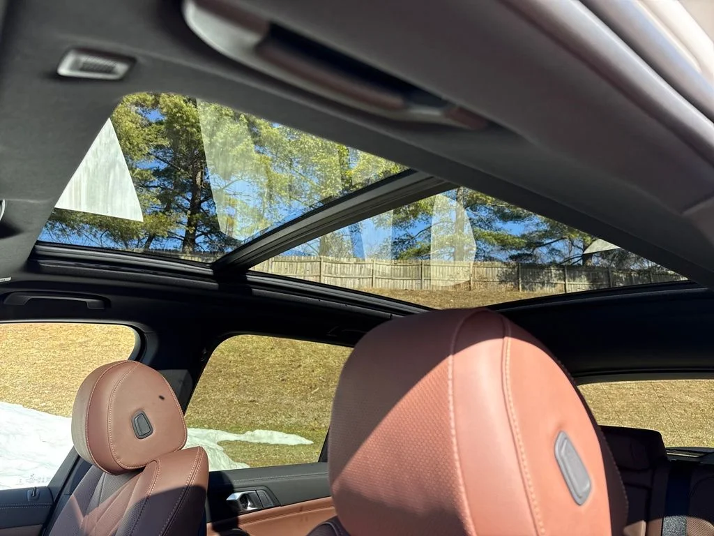 New 2026 White BMW xDrive40i image 20