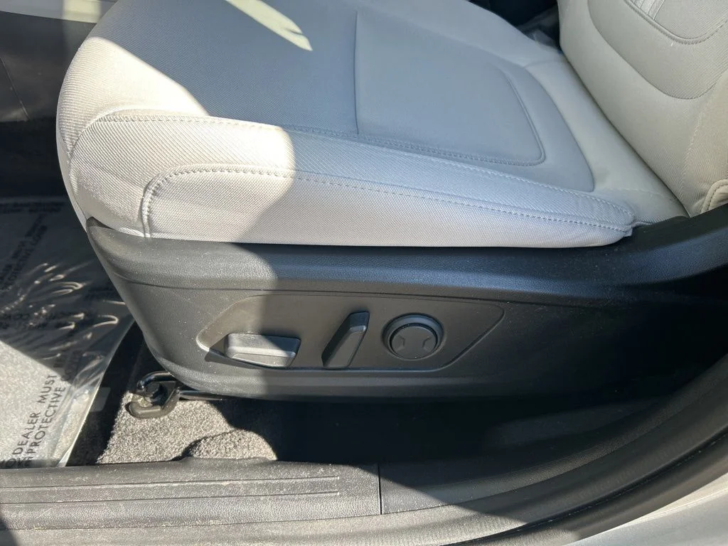 Used 2026 Silver Hyundai SEL image 17