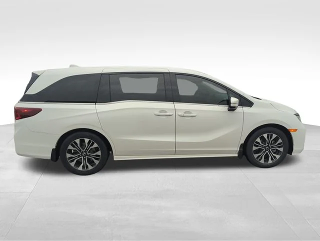 Used 2025 White Honda Elite image 6