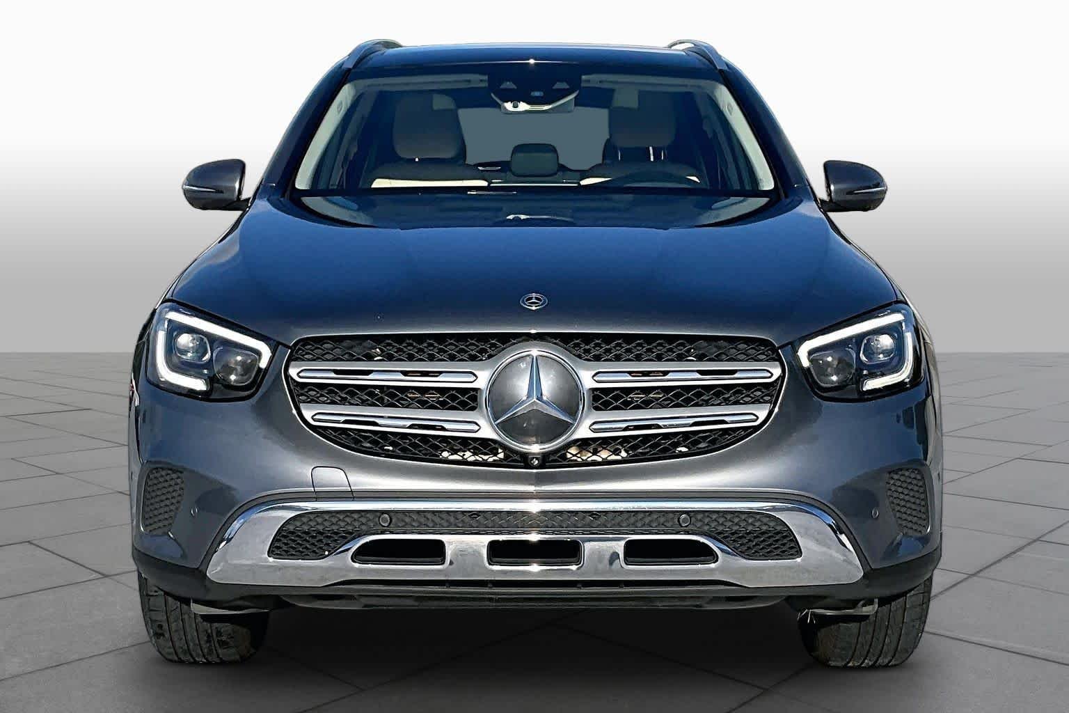 Used 2020 Selenite Grey Metallic Mercedes-Benz GLC 300 image 4