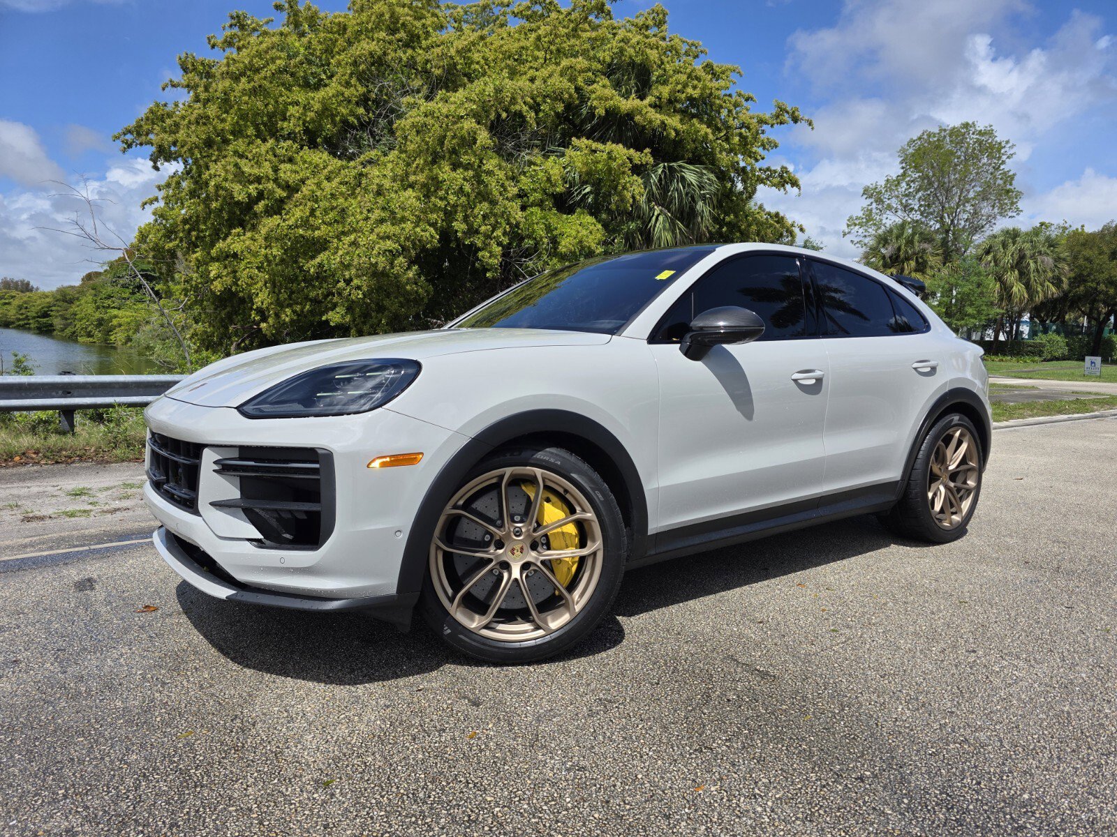 2024 Porsche Cayenne Coup Turbo GT