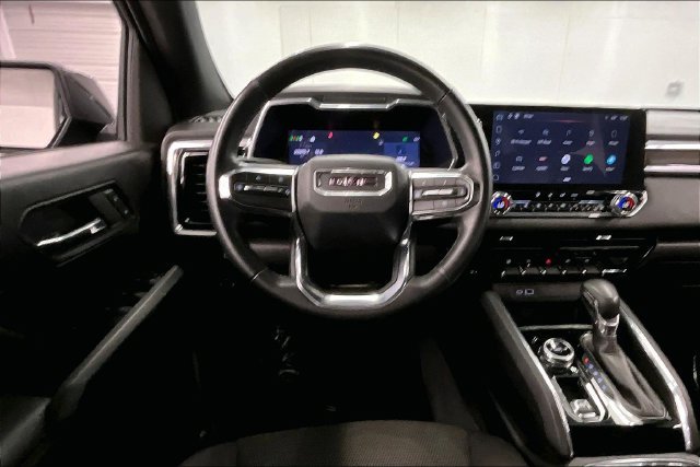 Used 2024 Onyx Black GMC Elevation image 6