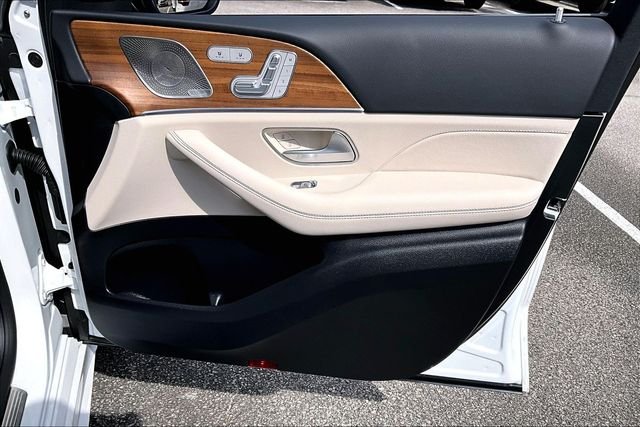 Used 2026 White Mercedes-Benz GLE 350 image 29