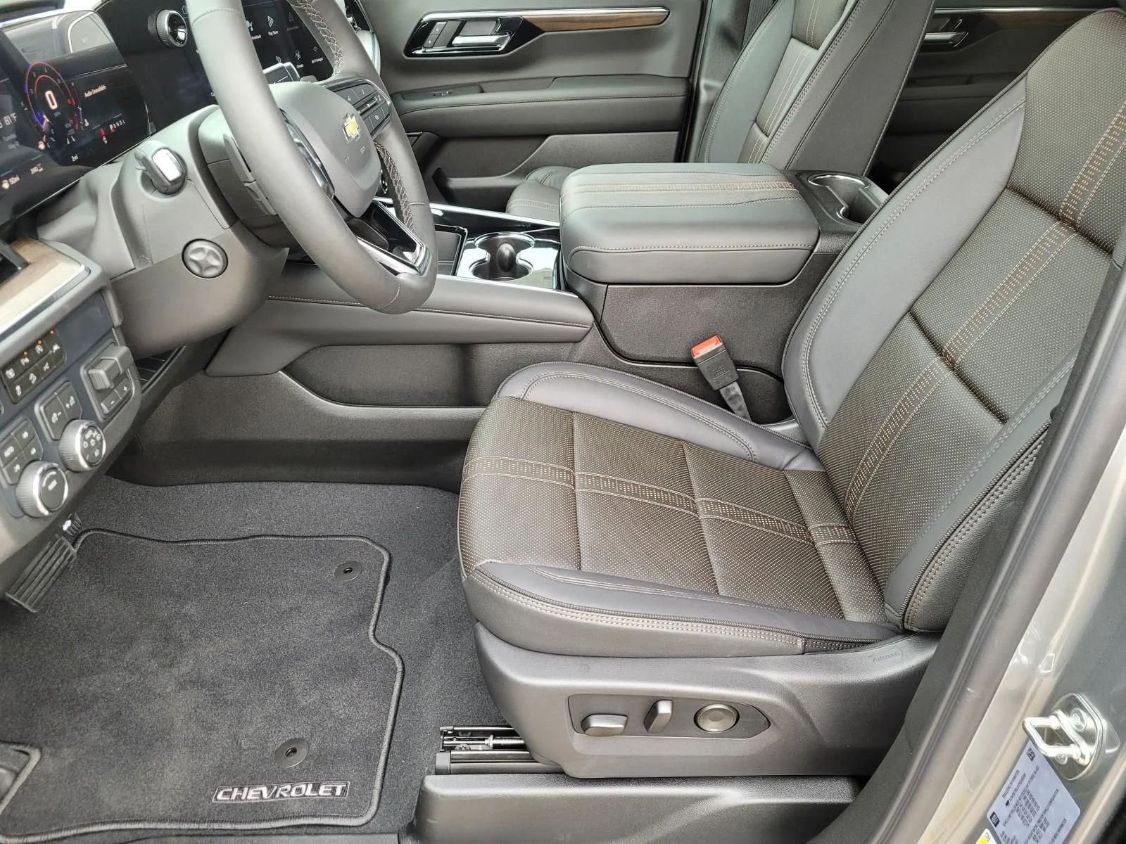 2026 Chevrolet Tahoe High Country - Photo 17