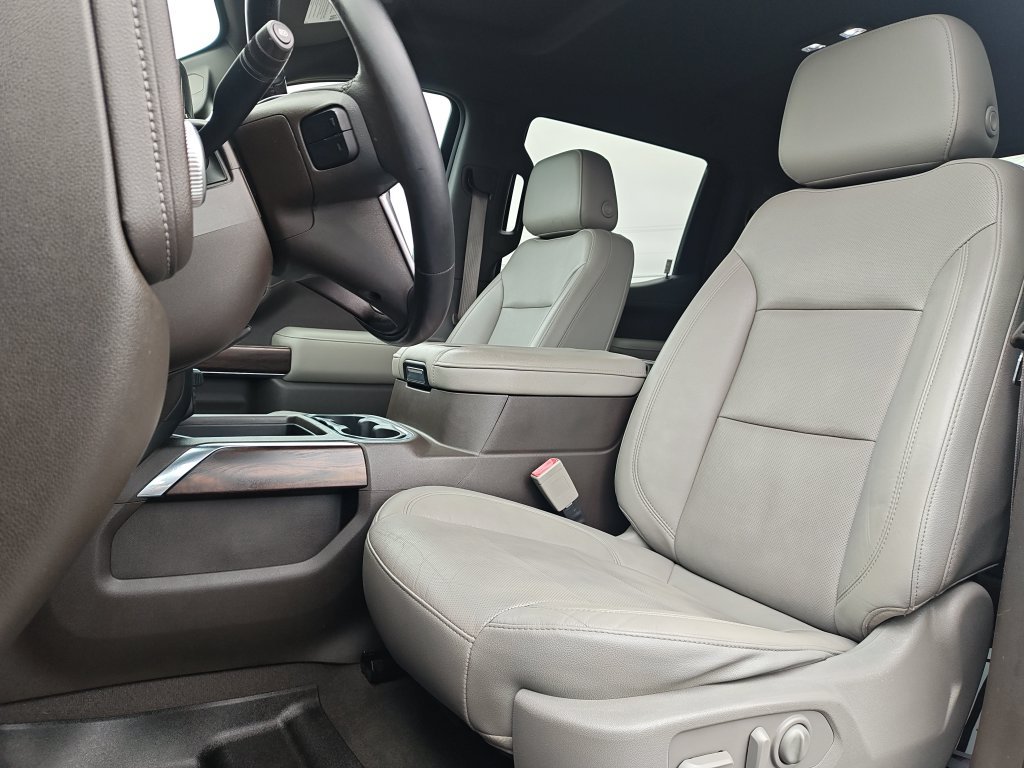 Used 2019 Brown GMC SLT image 13