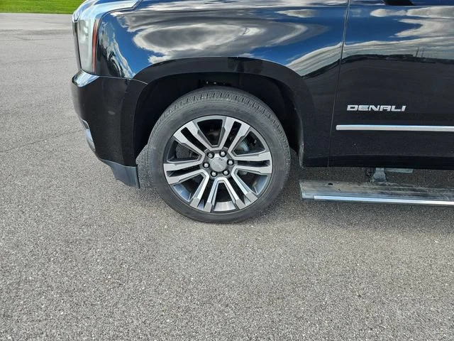 Used 2019 ONYX BLACK GMC Denali image 29