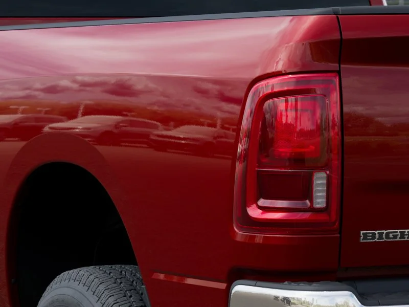 New 2026 Molten Red Pearl-Coat Exterior Paint RAM Big Horn image 18