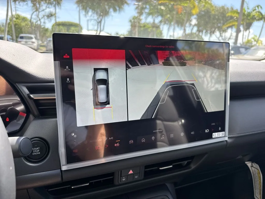 New 2026 White Metallic Mazda 2.5 S Premium Plus AWD image 50
