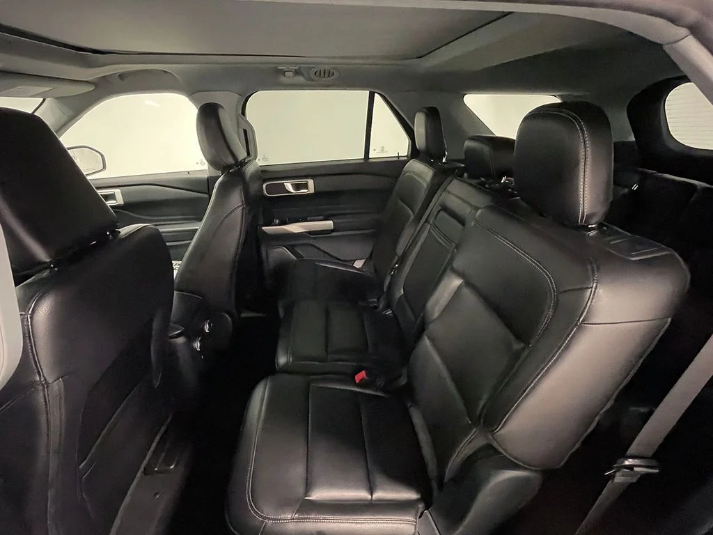 Used 2021 Black Ford XLT image 18