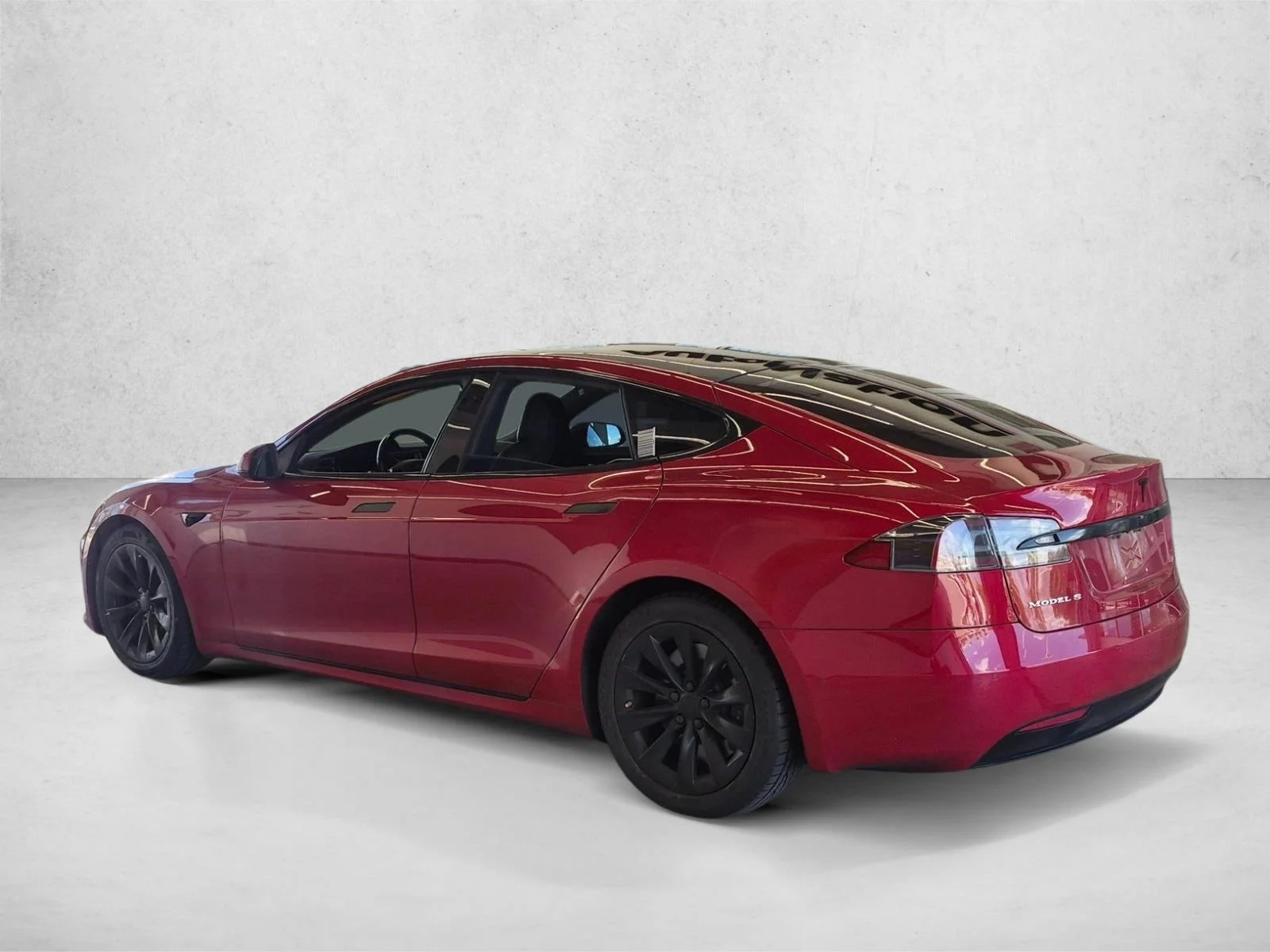 Used 2017 Red Tesla 75D image 6