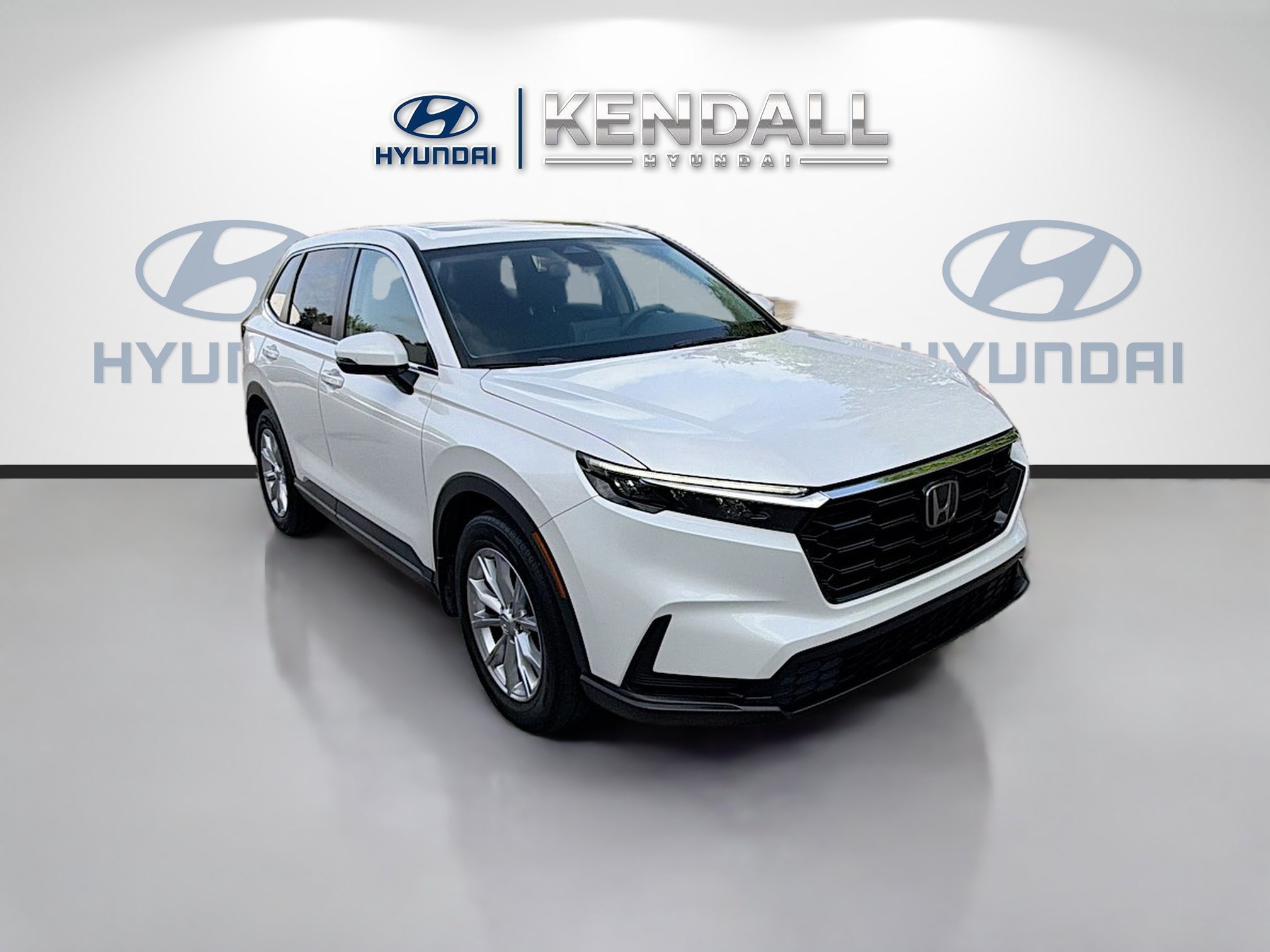 Used 2024 sparkle silver metallic Honda EX image 1