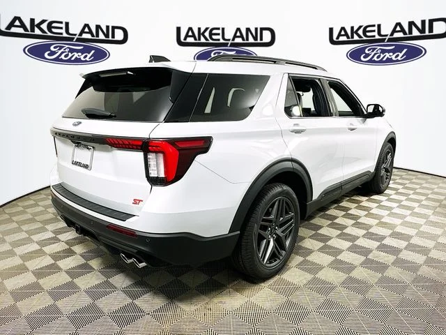 New 2026 White Ford ST image 3