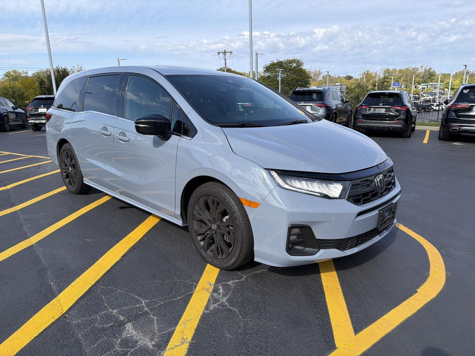 Used 2025 Sonic Gray Pearl Honda Sport-L image 7