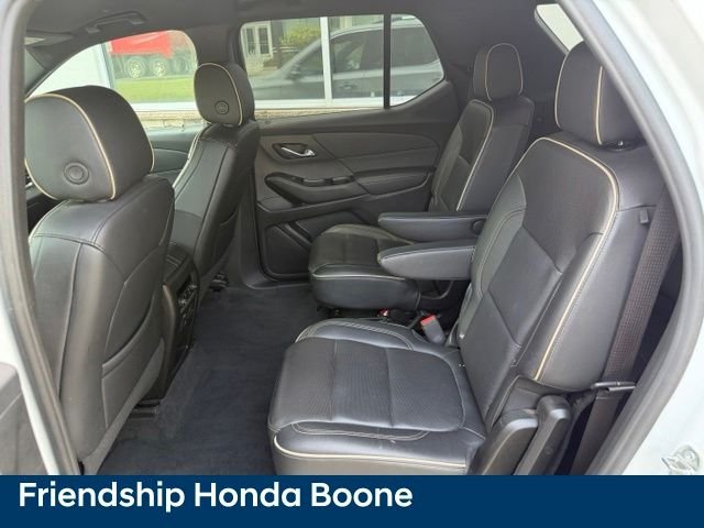Used 2023 White Chevrolet Premier image 32
