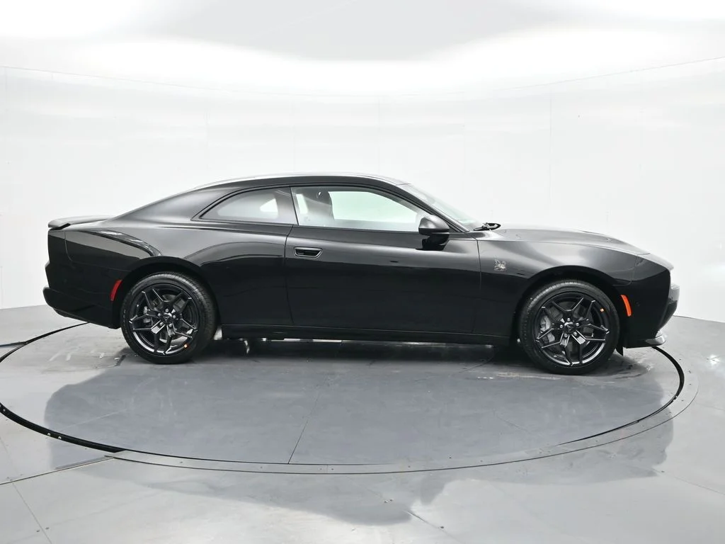 2026 Dodge Charger Scat Pack - Photo 6