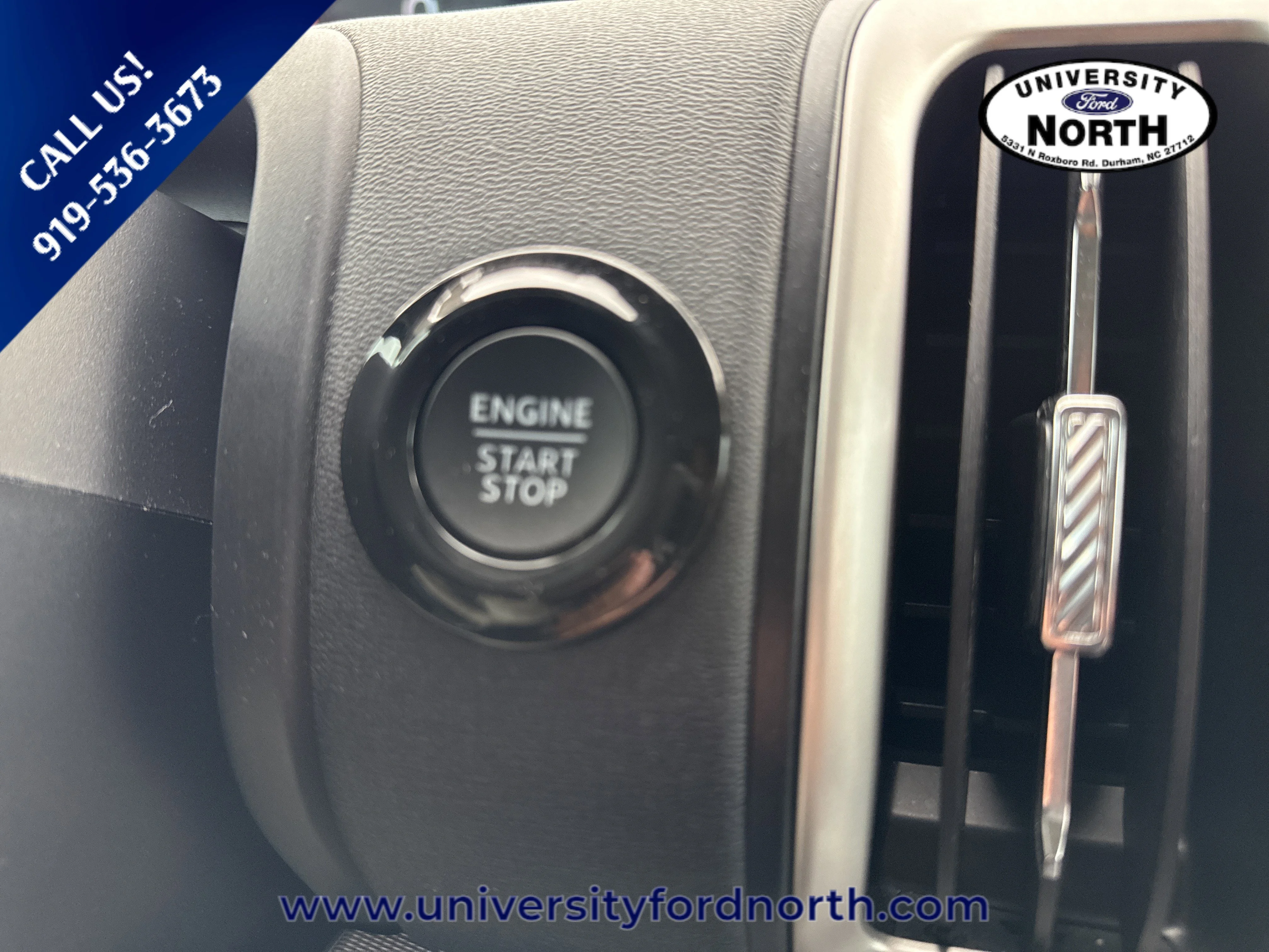 Used 2025 Agate Black Metallic Ford Active image 25