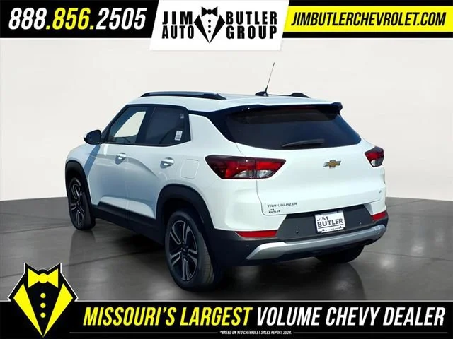New 2026 Summit White Chevrolet LT image 2