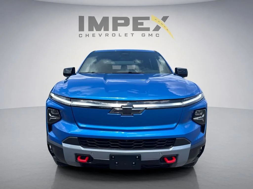 Used 2026 Riptide Blue Metallic Chevrolet Trail Boss - Max Range image 8