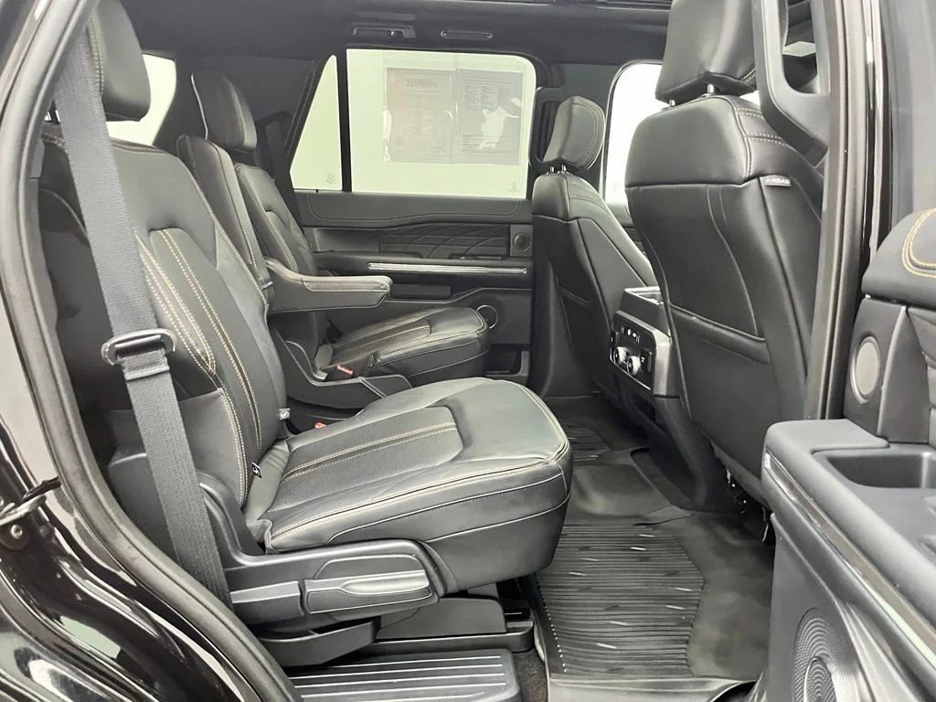 Used 2022 Black Ford Platinum image 37