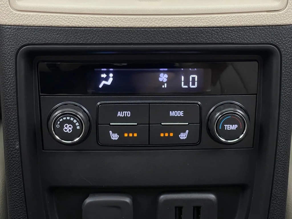 Used 2020 DARK MOON BLUE METALLIC Buick Essence image 7