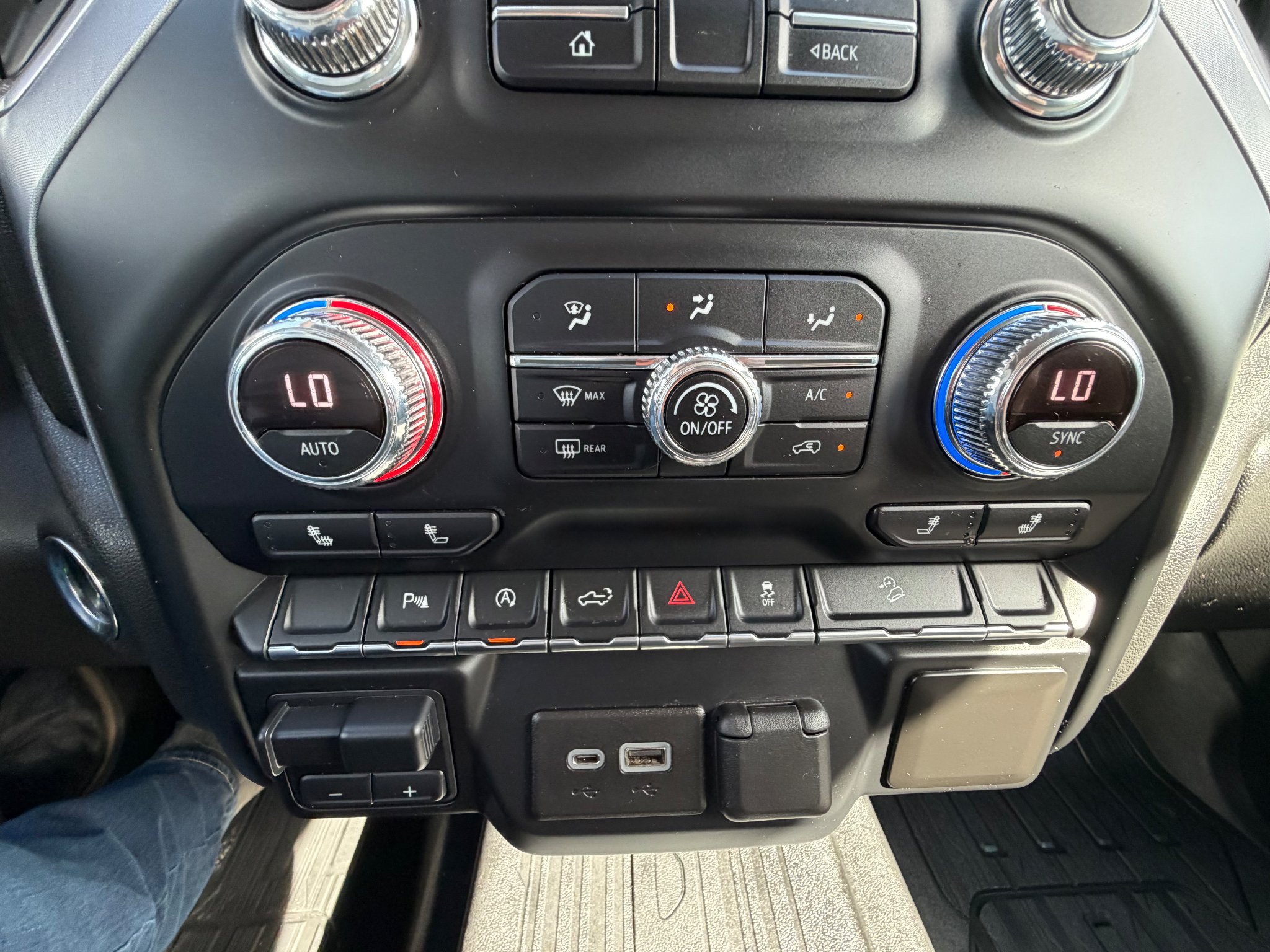 Used 2020 Cardinal Red GMC Elevation image 21