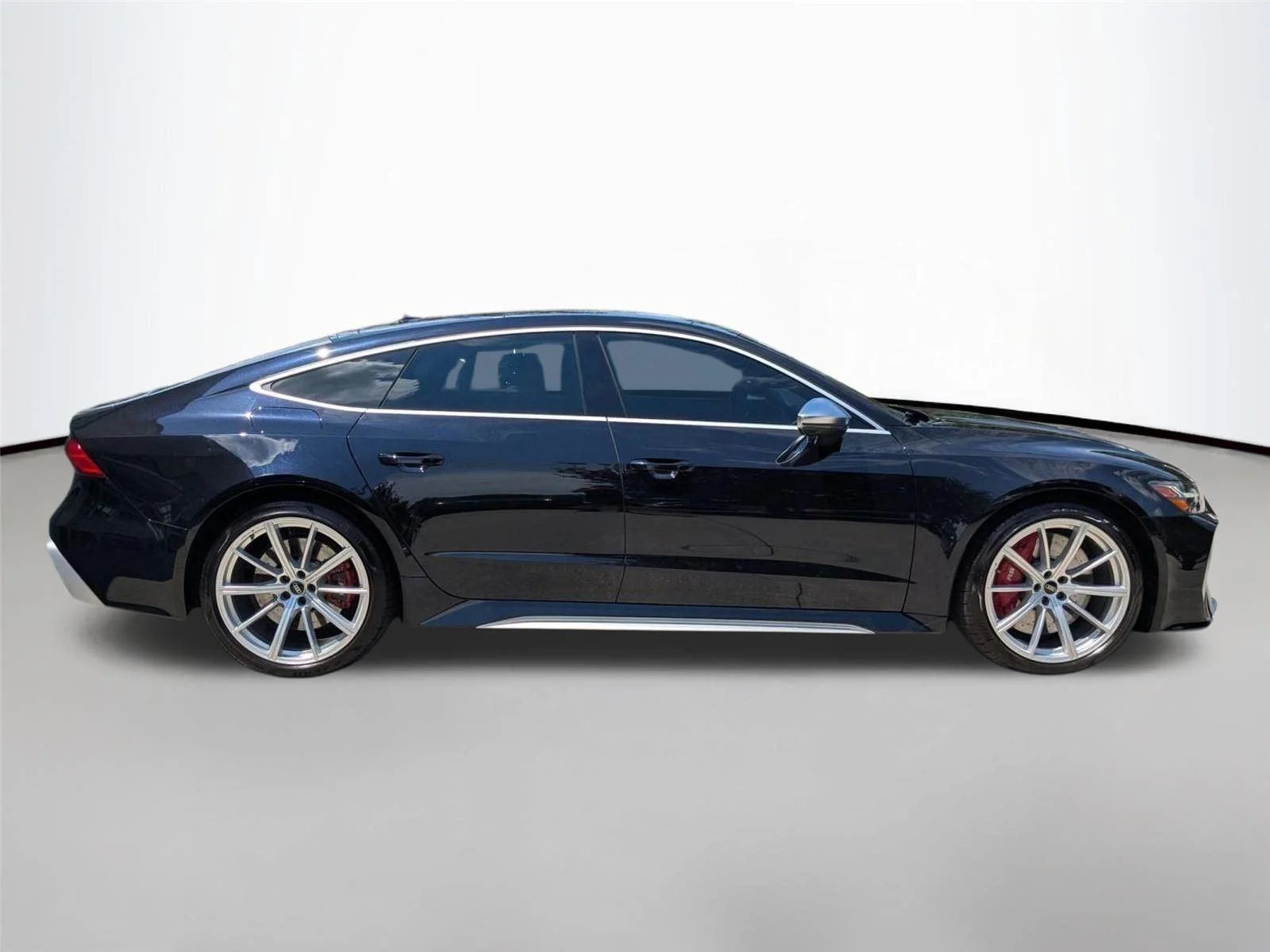 Used 2022 Sebring Black Crystal Effect AUDI  image 4