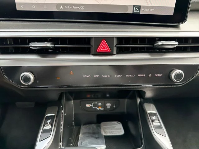 New 2026 White Kia EX image 14
