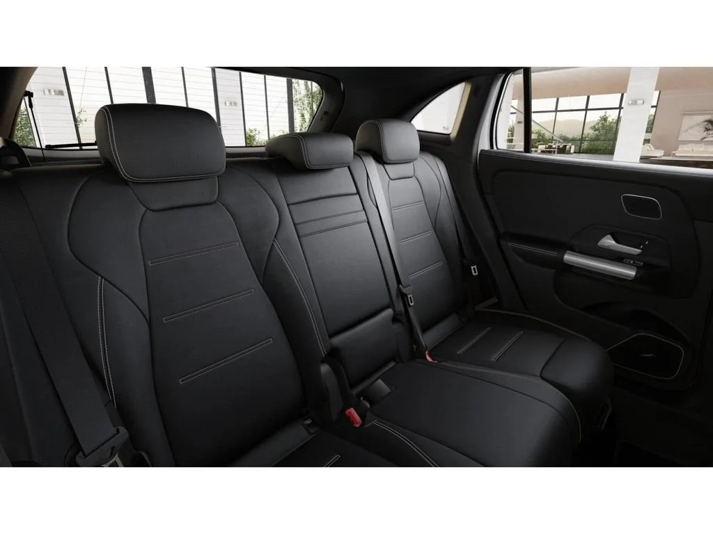 2026 Mercedes-Benz GLA AMG GLA 35 - Photo 47