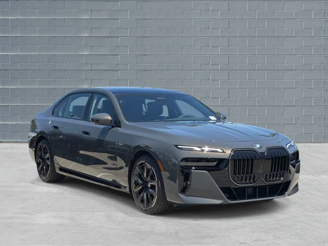 2026 BMW 7 Series 740i