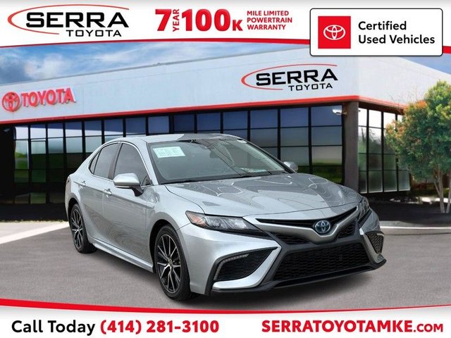 2022 Toyota Camry Hybrid SE