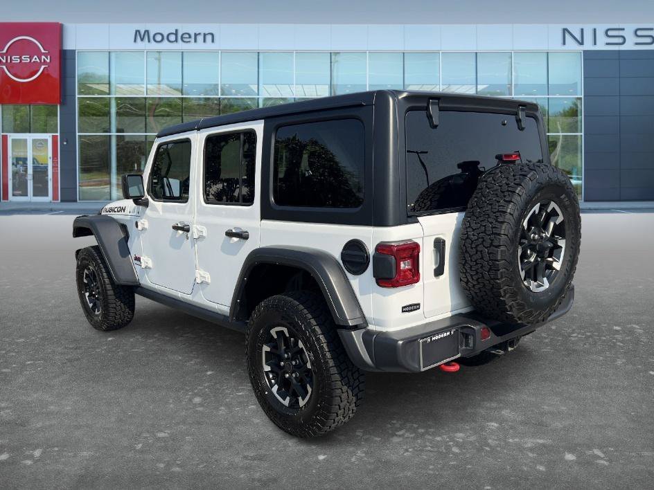 Used 2025 Bright White Clearcoat Jeep Rubicon image 7