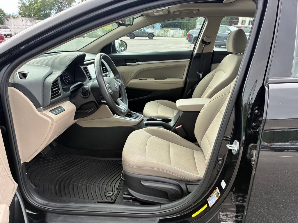 2020 Hyundai Elantra Value Edition - Photo 16