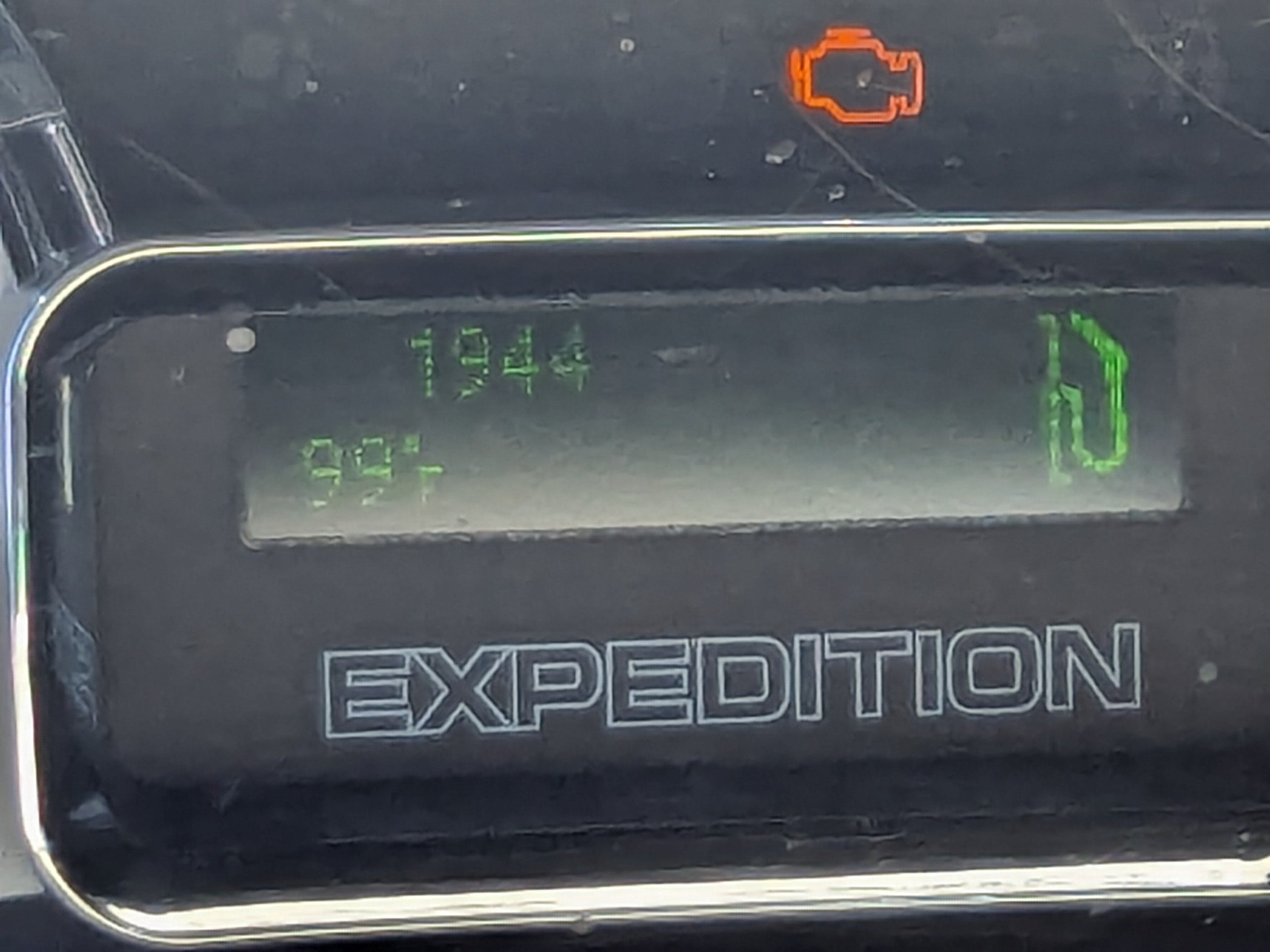 Used 2014 Ford Expedition XLT with VIN 1FMJU1H58EEF10827 for sale in Twin Falls, ID