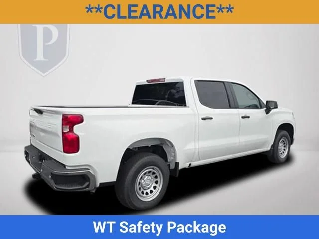 New 2026 Summit White Chevrolet WT image 7